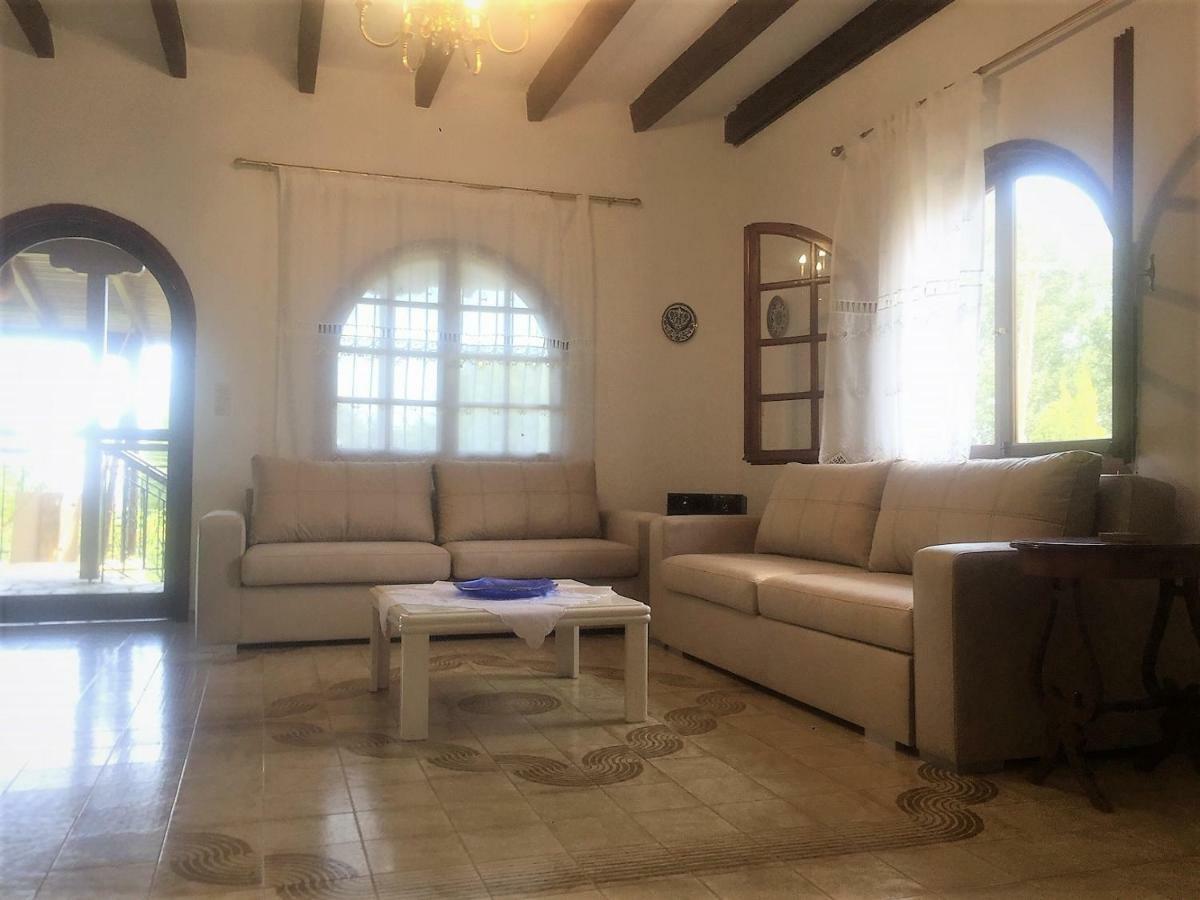 קריופיגי Katerina'S Holiday Home מראה חיצוני תמונה